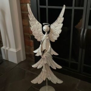 Metal angel